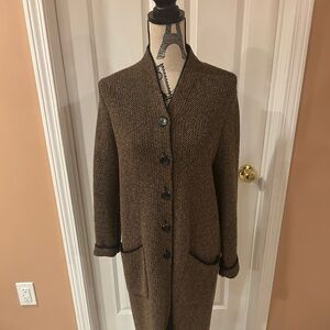 J. Jill Tweed Coat Sweater.
Size Medium 
In perfect condition!